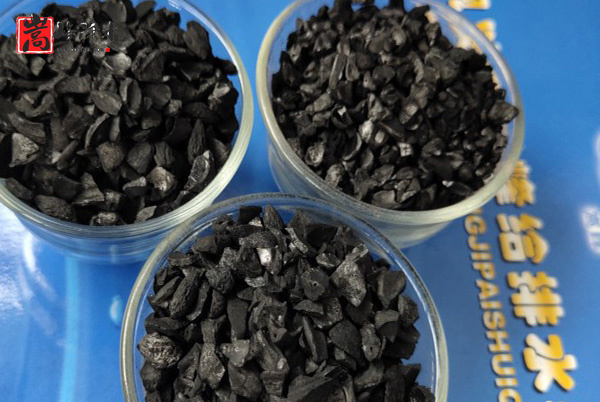 ��������ˮ���ߵ�ֵ��ˮ̎�����ԁ�ˮ�������U��̎��������̿�V�ϣ��S�ң��F(xi��n)���D